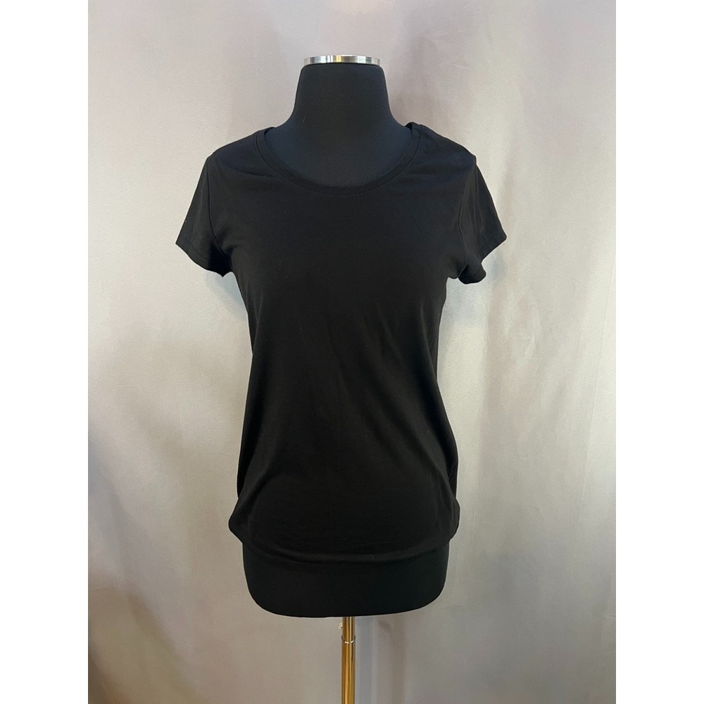 No Boundaries Women's Juniors L T-Shirt | capsule wardrobe streetwear Y2K Clean
